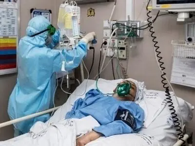 بیماران کرونایی یک روزه دفترچه بیمه سلامت می‌گیرند
