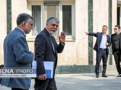کارت زرد مجلس به وزیر ارشاد