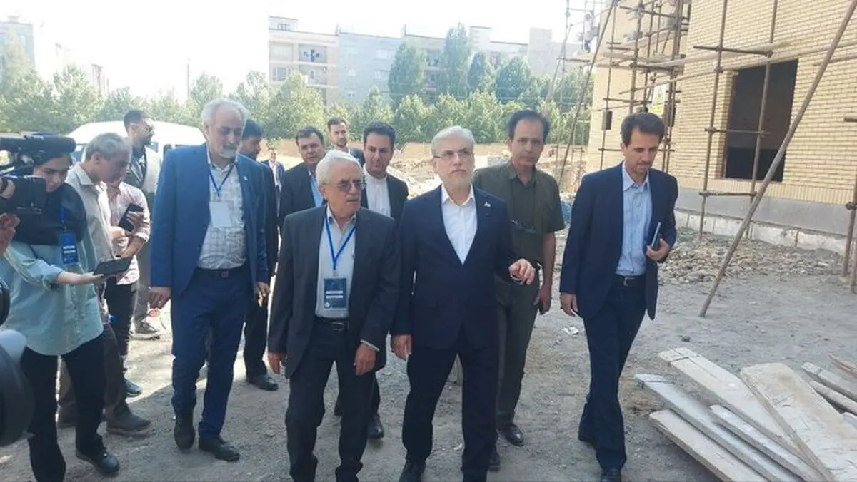 ساخت ۳۰ هزار خوابگاه متأهلی در دستور کار وزارت علوم