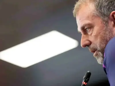 فلیک: از داور تشکر می‌کنم که در را باز کرد و اجازه صحبت داد!