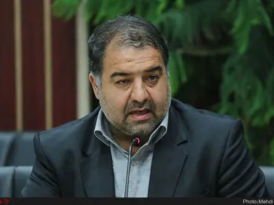 افشانی انتصابات قومی را نژادپرستانه می‌داند/ورود تیم جدید به شهرداری طبیعی است