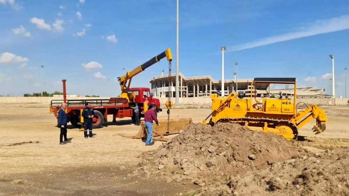 بازسازی زمین‌های فوتبال شماره ۲ و ۳ ورزشگاه غدیر اهواز