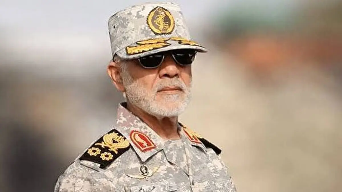 روی تابوت و تجهیزات جدید آمریکایی می‌ایستیم
