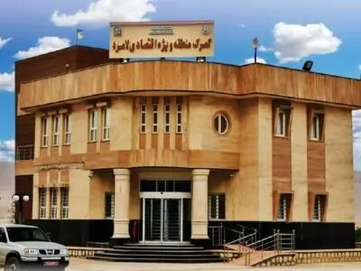 آغاز رویه گمرکی ترخیص مشتقات نفتی از منطقه ویژه اقتصادی لامرد