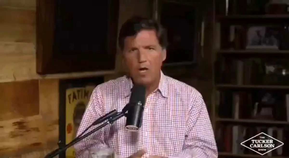 تاکر کارلسون، مجری آمریکایی: واضح است که دین ترامپ مسیحیت نیست؛ بلکه «اسرائیل‌گرایی» است + فیلم