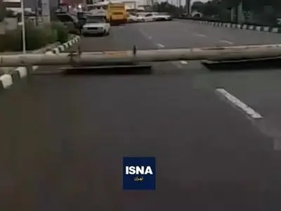 طوفان شدید ورودی پرند تهران را مسدود کرد + فیلم