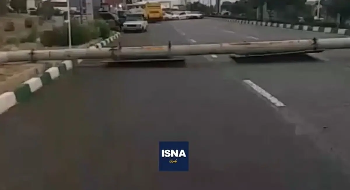 طوفان شدید ورودی پرند تهران را مسدود کرد + فیلم