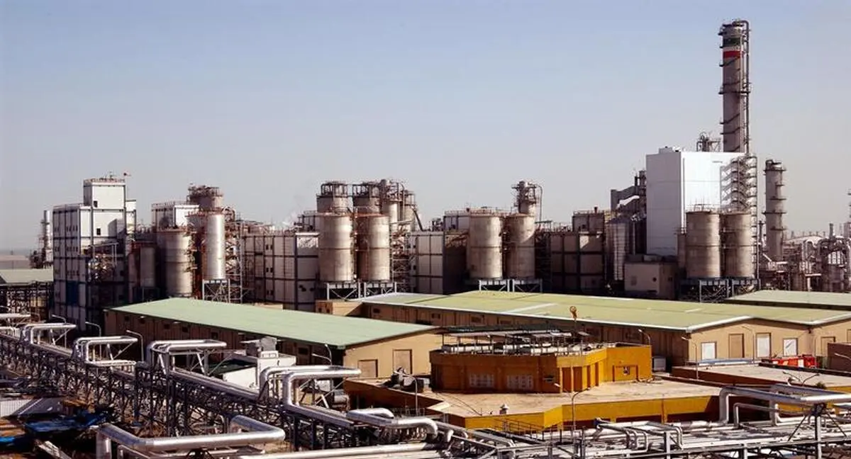 گواهینامه سطح ۲ فناوری به پتروشیمی شهید تندگویان اعطاء شد