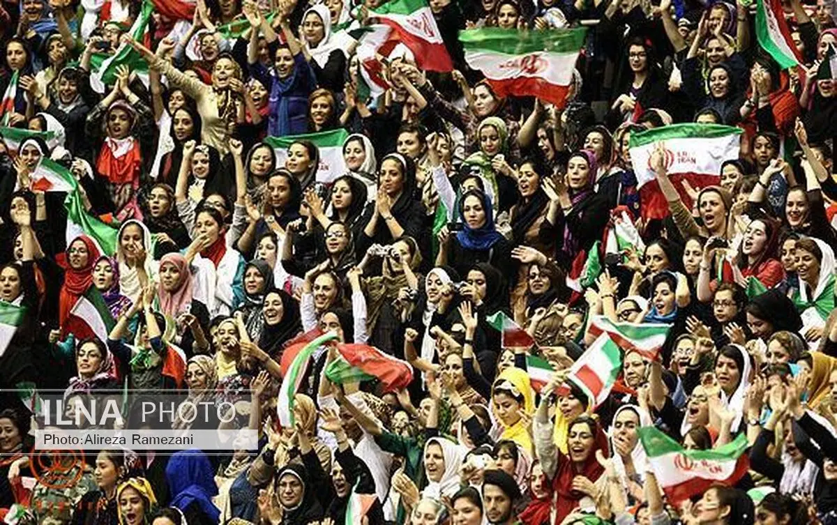  FIVB همچنان از ایران می‌خواهد که حضور بانوان در ورزشگاه‌ها را آزاد کند