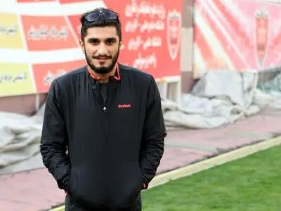 علی‌عسگر: شرایط پرسپولیس سخت است ولی باید النصر را ببریم/ توپم گل می‌شد شبیه گل فن پرسی به کاسیاس بود