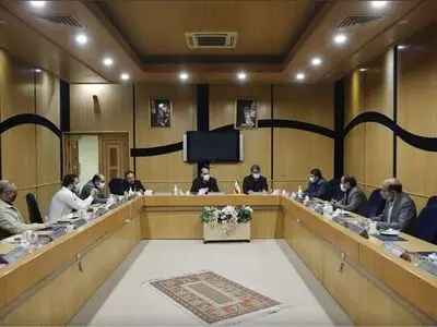 برگزاری بیست و دومین جلسه قرارگاه عملیاتی مبارزه با کرونا هم‌زمان با اربعین