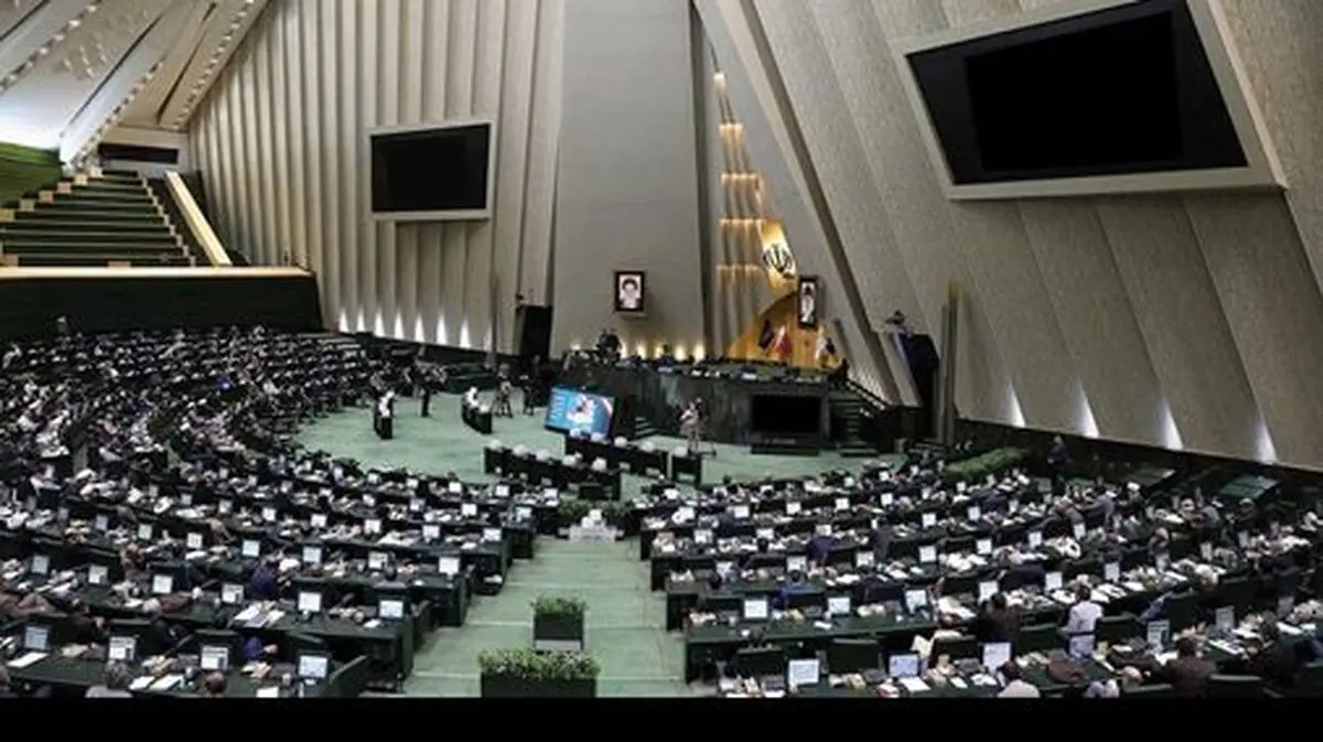 تذکر ۵۹ نماینده به رئیس جمهور در مورد لزوم تسریع در اجرای قانون شفافیت قوای سه گانه، دستگاه‌های اجرایی و سایر نهادها