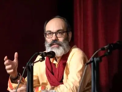 داوران جایزه کتاب سینمایی معرفی شدند/ برگزاری ۱۰ نشست با موضوع آسیب‌شناسی کتاب‌ها، ترجمه و نشر