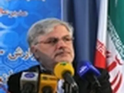 مشکل قطع بیمه هنرمندان، نویسندگان و روزنامه‌نگاران برطرف شده است