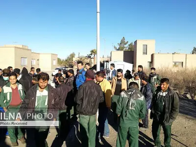 کارگران پیمانکاری چادرملو دست از اعتراض کشیدند/ به کارفرما یک ماه فرصت دادیم