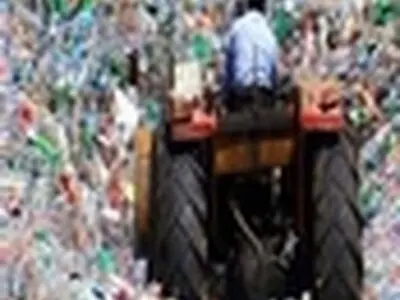 ۱۲ درصد مواد بازیافتی شهر اصفهان مواد پلیمیری است