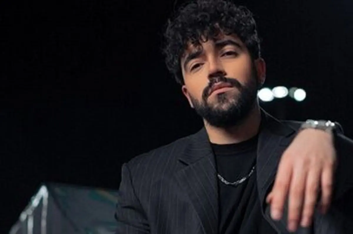 چرا توهین ها به شروین حاجی‌پور چیست؟