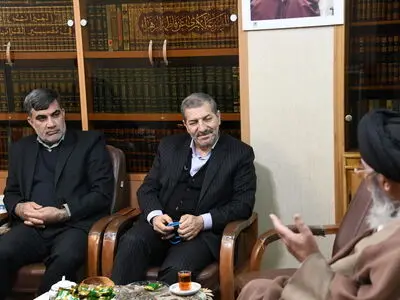 سلمان فارسی در عالم اسلام نمونه و با علم به این مقام رسیده است