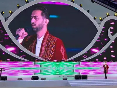 خوانندگان پاپ ایرانی در «آوازه» اجرا کردند