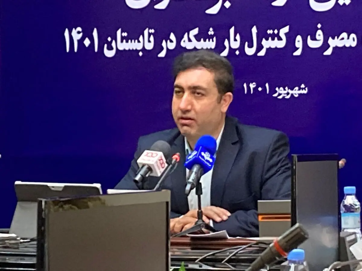  دیروز۱۰۰۰ مگاوات صادرات برق داشتیم/ تلاش کردیم دچار مشکل حقوقی نشویم