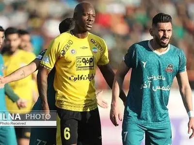 تیم فوتبال شمس آذر تاج و تخت سپاهان  را به باد داد