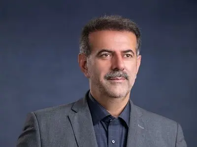 شاید تفکیک مرکز سیاسی و اداری به معنای انتقال پایتخت نباشد