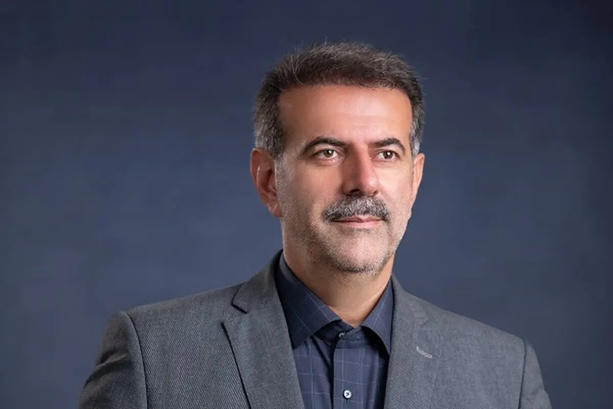 شاید تفکیک مرکز سیاسی و اداری به معنای انتقال پایتخت نباشد