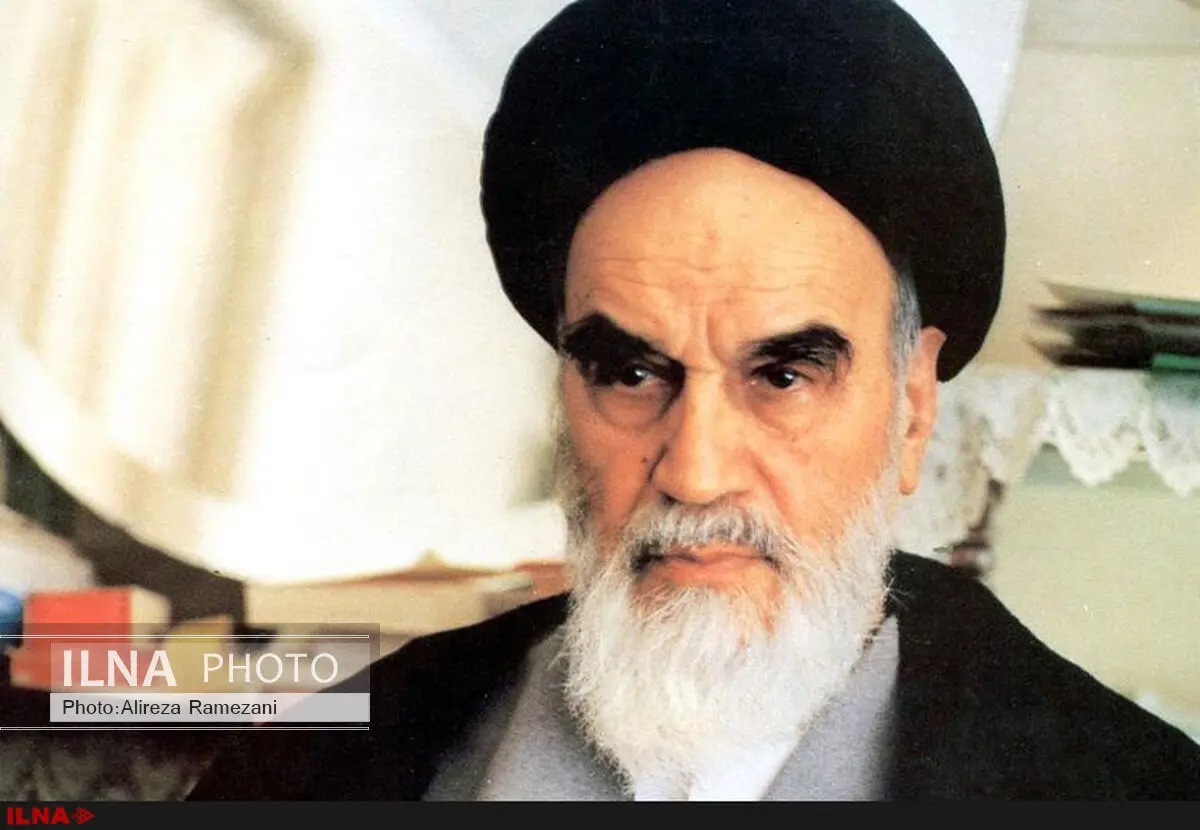 نفس احیاگر امام (ره) نه تنها ایران بلکه جهان را متحول کرد