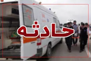 ۲۴ مصدوم به دلیل انحراف مینی‌بوس در محور آبادان به بندر امام 