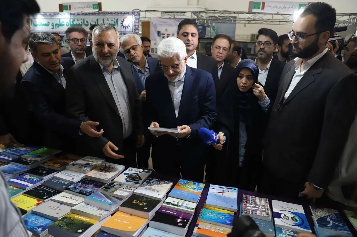 عارف: باید به مطالبات و دغدغه جوانان در بخش فرهنگی توجه شود/ شوراهای عالی در بخش‌های فرهنگی و هنری فعال می‌شود/ تامین کاغذ مورد نیاز کتب درسی یک الزام است