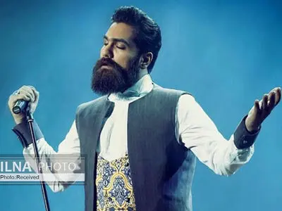ساکسیفون‌نوازی علی‌ زندوکیلی+فیلم