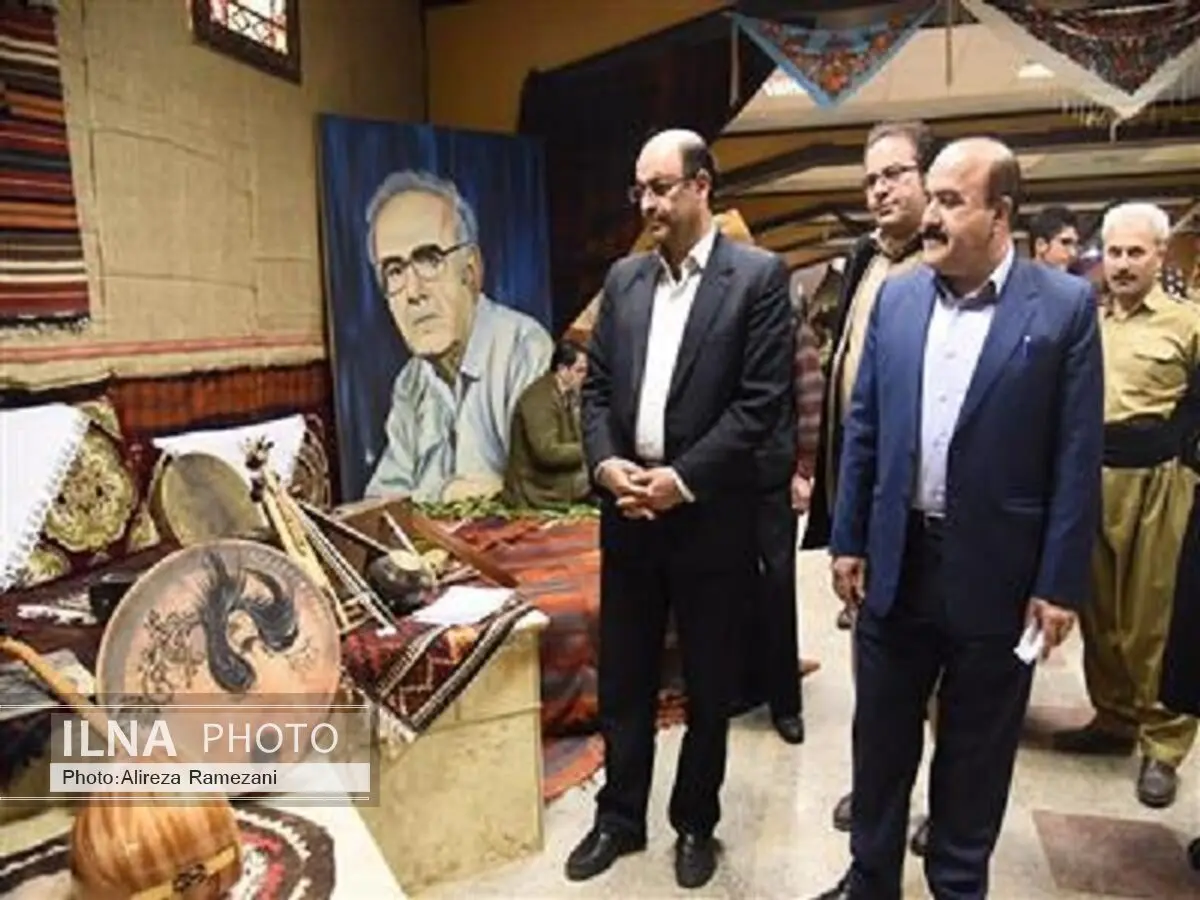 3 بازارچه آثار صنایع دستی نوروزی در مهاباد افتتاح شد