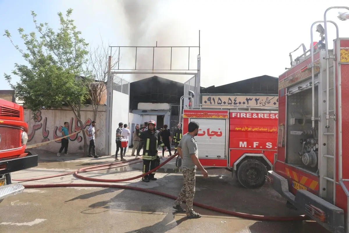 یک جانباخته و هفت مصدوم حادثه کارگاه مبل سازی مشهد کارگر بودند