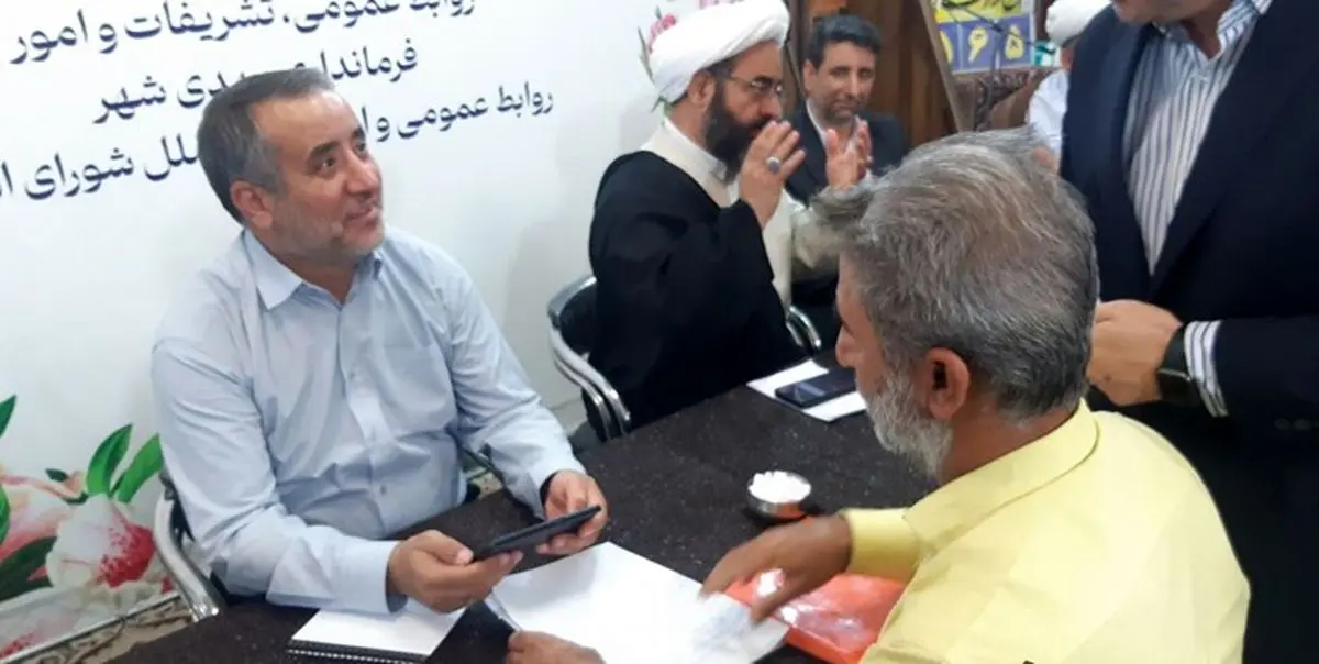 بازگشت به کار کارگر تعدیلی شهرداری «شهمیرزاد»