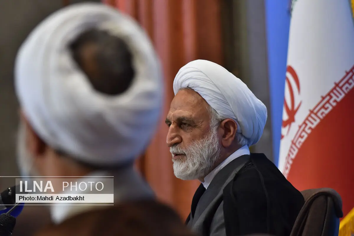 مسئولان قضایی ضمن رعایت قانون، مساعدت‌های لازم را در جهت احیای واحد‌های تولیدی به عمل آورند