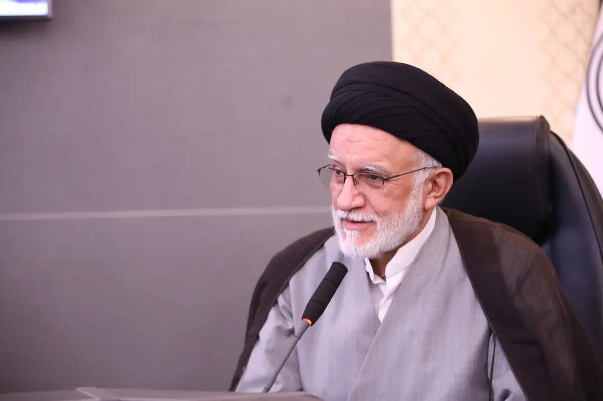 دو قطبی سازی جامعه ممنوع است/ از مداحان با سواد استفاده شود