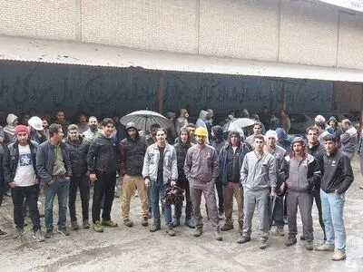 کارگران سیمان ایلام خواستار تحقق مطالبات خود شدند