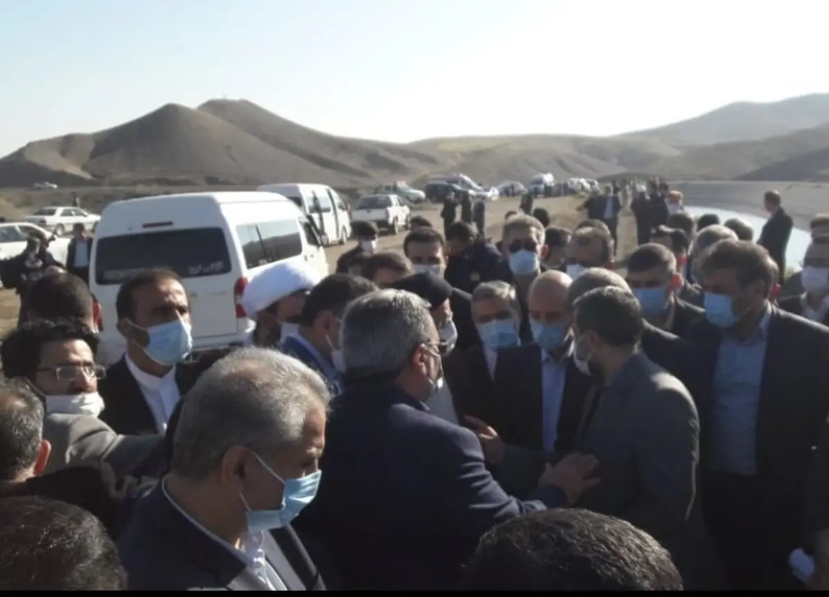 بازدید رئیسی از شبکه آبیاری و زهکشی خداآفرین