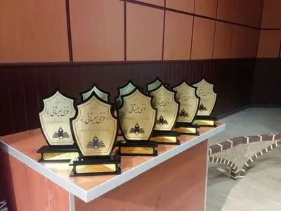 نخستین همایش فرخی سیستانی با هدف تجلیل از نخبگان فرهنگی برگزار شد