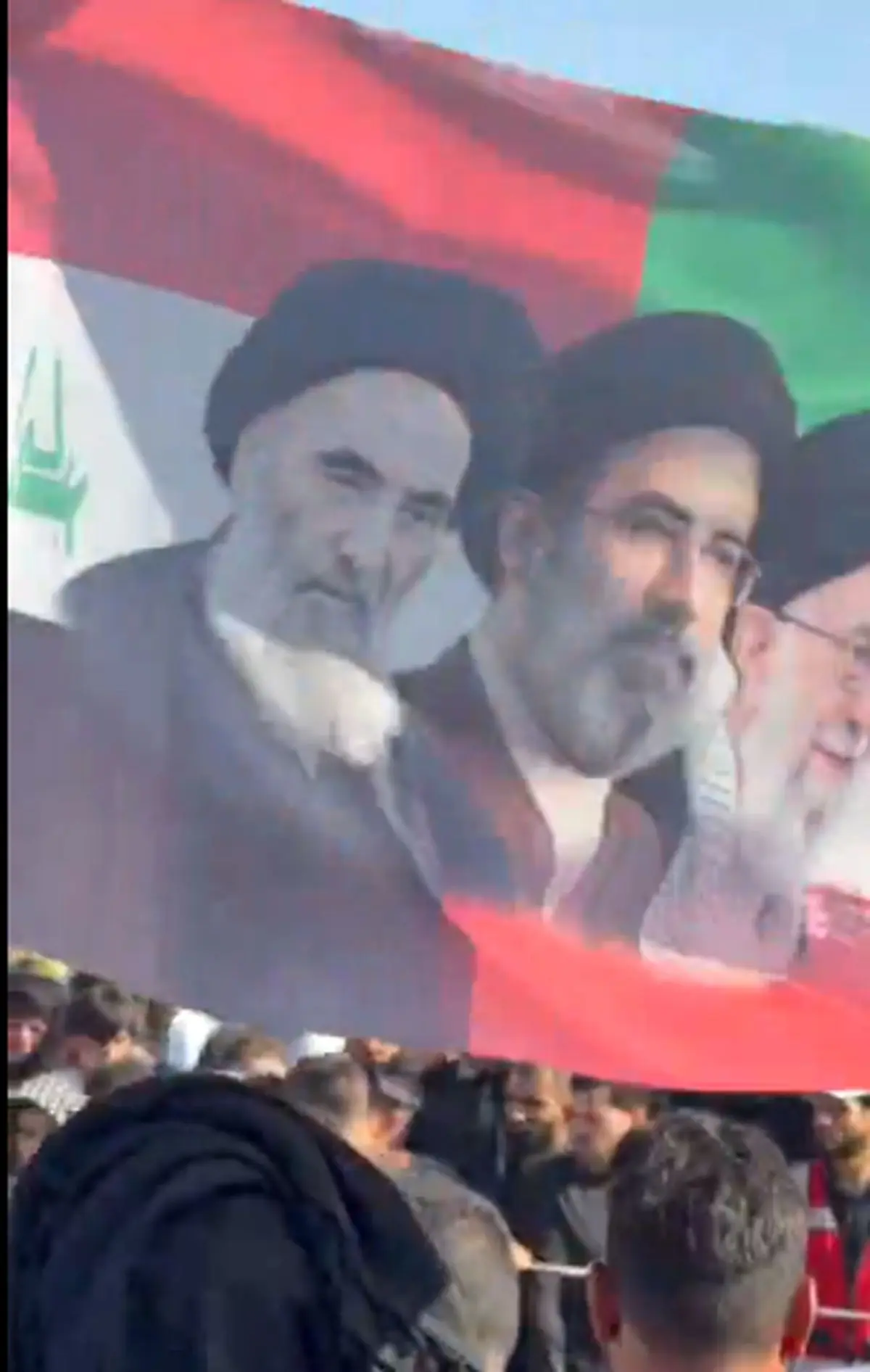 سنگ تمام عراقی ها برای رهبر شهید ایران+ فیلم