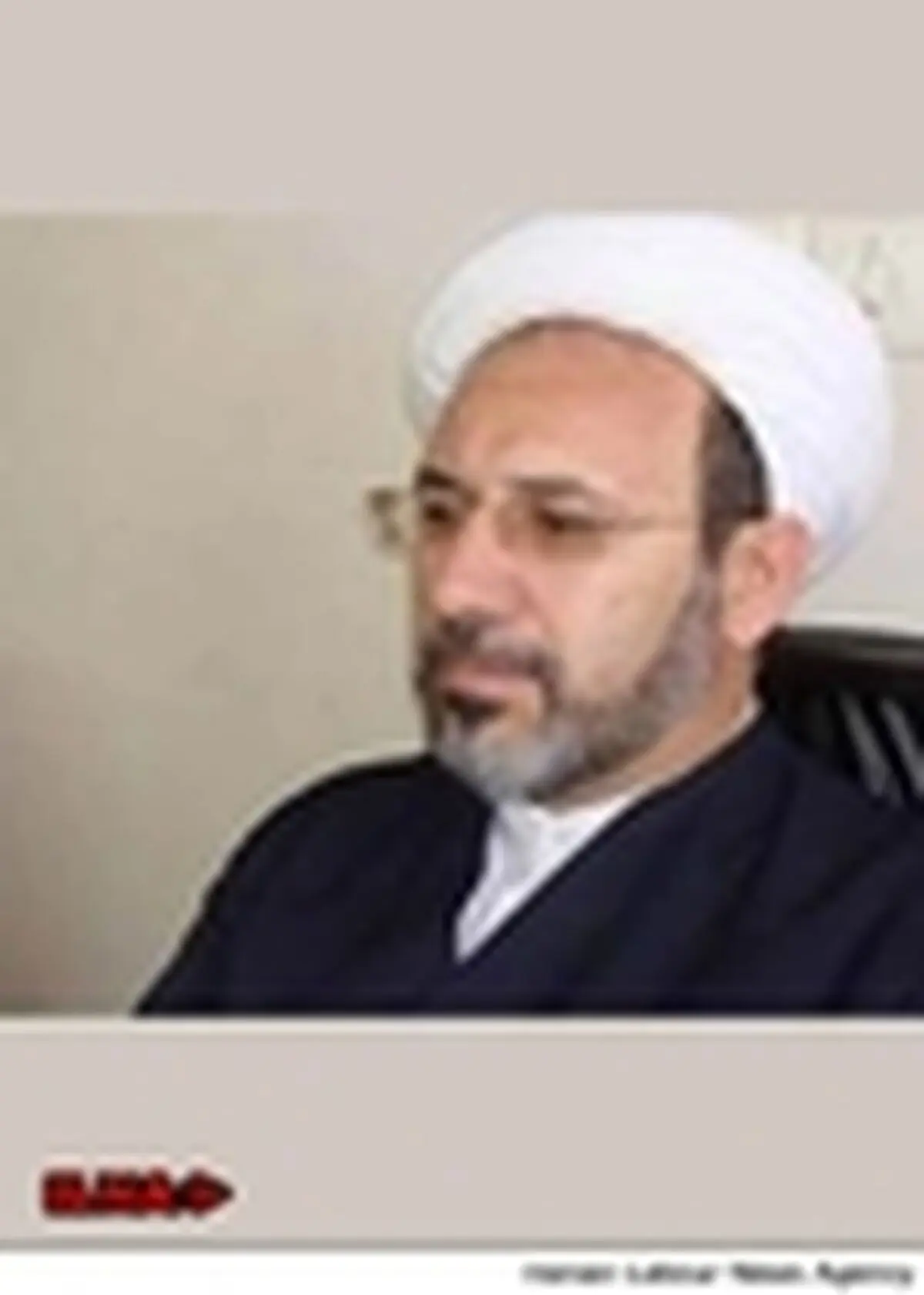 عمل به قانون و تمکین به اراده ملت٬ منازعات را حل می‌کند