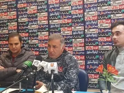 مربی مس کرمان: سپاهان همیشه هجومی است/ بازیکنان خارجی جذب می‌کنیم