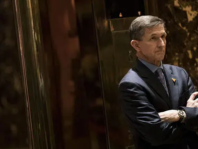 صدور رای علیه «مایکل فلین» به تعویق افتاد