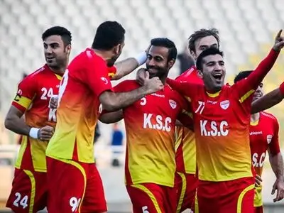 مدافع فولاد از چنگ برانکو پرید/جماعتی با فولاد تمدید کرد