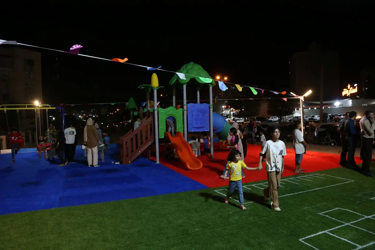 بوستان شهید دقت با طراحی نوین و کاربری گفتوگومحور در بندرعباس افتتاح شد +فیلم
