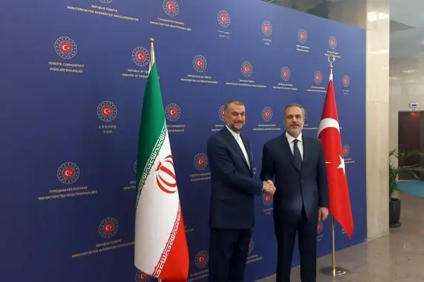 Iran, Türkiye discuss regional developments