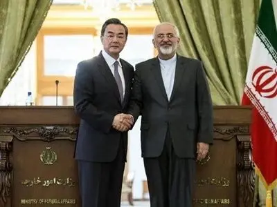 ایران والصین تؤکدان استعدادهما للمساعدة بحل ازمة سوریا
