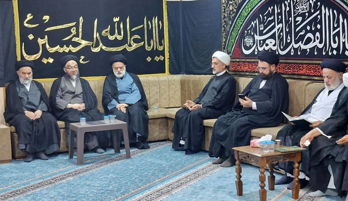 دیدار فرزند ارشد رهبر شهید انقلاب اسلامی با جمعی از علما عراق