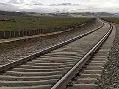 رویکردکلی دولت تدبیر و امید، توسعه شبکه ریلی در کشور است