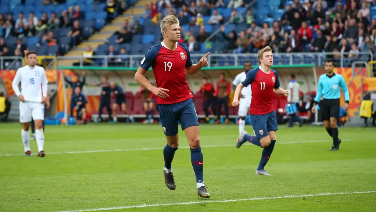 هالند، کابوس هندوراس شد